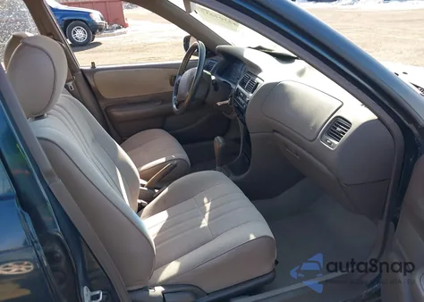 1997 Toyota Corolla Ce from USA, damaged, VIN 2T1BA02E1VC226883